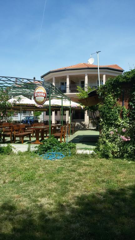 Apartments Blanca Vodice Quarto foto